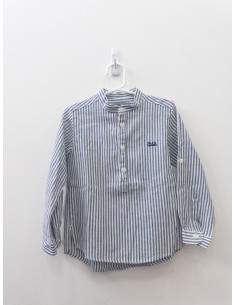 camisa rayas azules y blancos