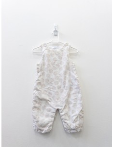 enterizo largo beige con bolitas gris y mostazas