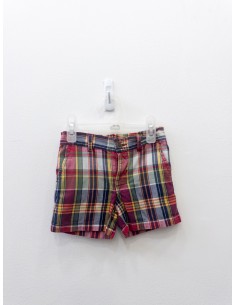 short cuadros rojos y verdes