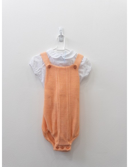 set camisa blanca y enterizo punto naranja