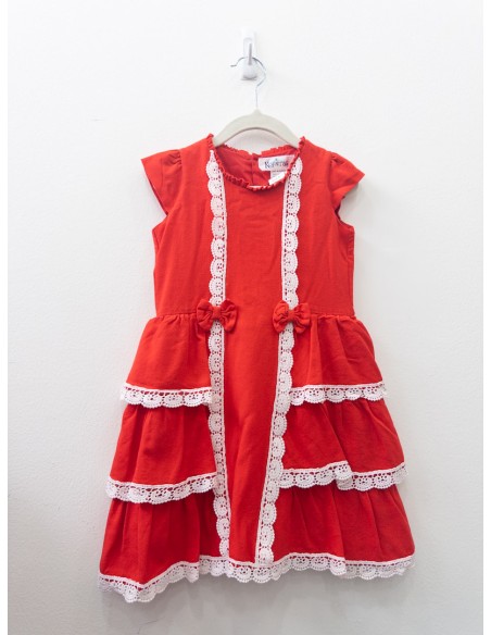 vestido rojo encajes blancos