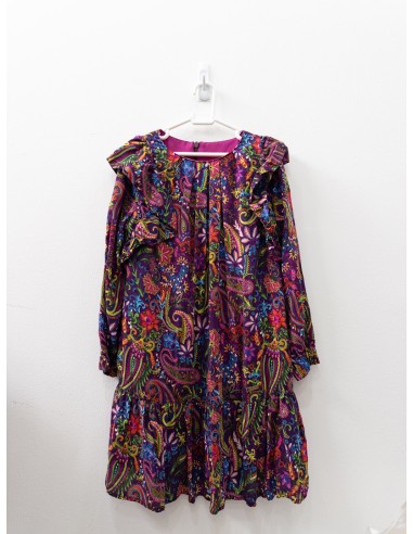 vestido morado con mariposas violeta