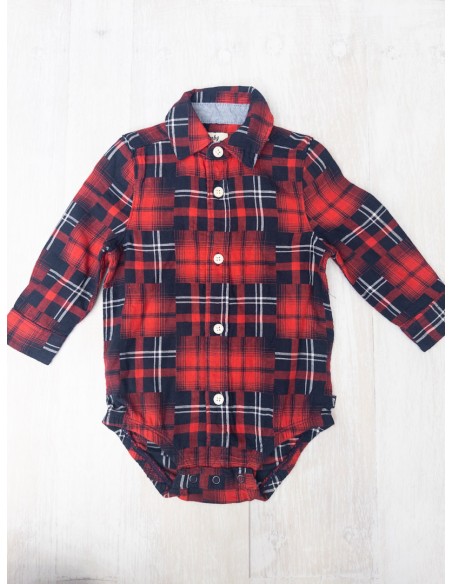 camisa manga larga roja con cuadros azules