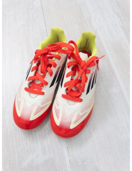 pupos blanco y naranja