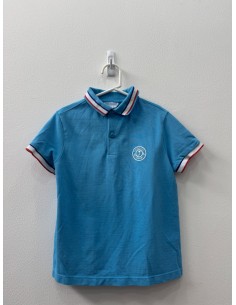 camiseta tipo polo celeste