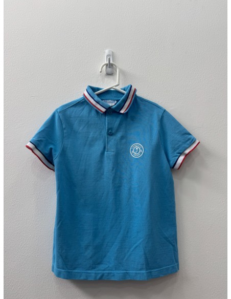 camiseta tipo polo celeste