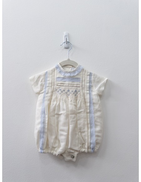 enterizo lino beige con detalles celestes