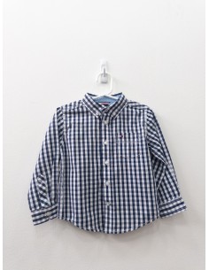 camisa cuadros azules y blancos