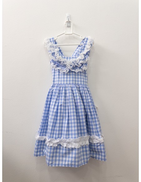 vestido cuadros celestes y blancos