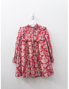 vestido fucsia con flores beige