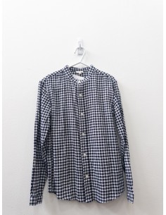 camisa cuadros negros