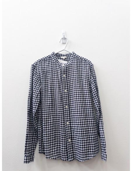 camisa cuadros negros