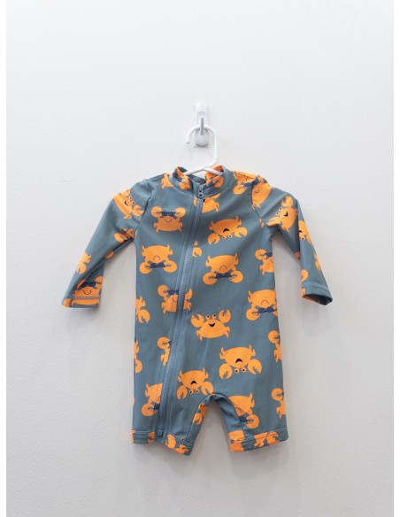 pantalon de bano con cangrejos