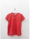 camisa tipo polo roja