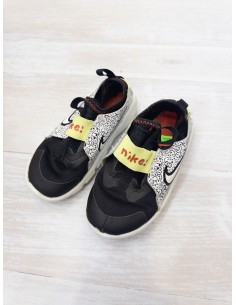 sneakers blanco con negro