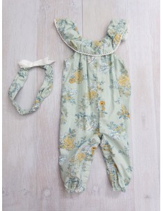 enterizo turquesa con flores amarillas