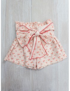 short cuadrados salmon y flores