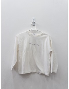 camiseta manga larga blanca con frase en negro