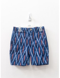 short detalles azules y rojos