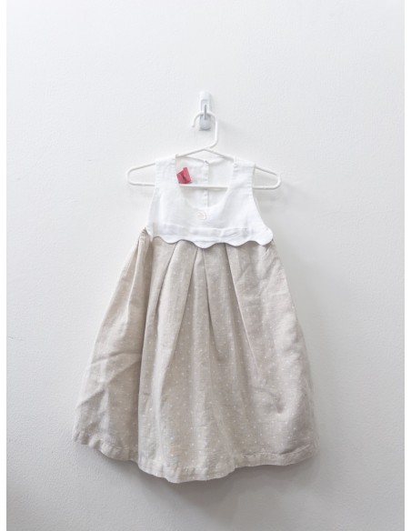 vestido beige con puntitos blancos