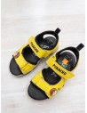zapatillas amarillas pikachu