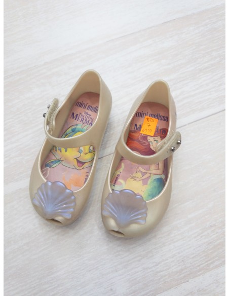zapatos grises sirenita