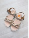 sandalias dorados con plateado
