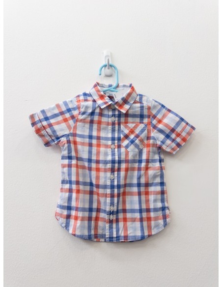 camisa cuadros azules y rojos