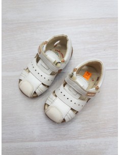 zapatillas blancas