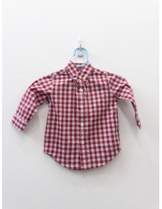 camisa cuadros balncos y rojos