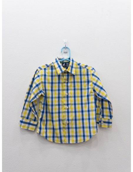 camisa cuadros amarillos y azules