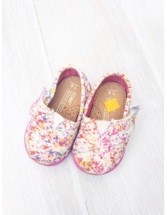 toms fucsias con sapicado de pintura