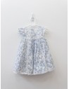 vestido blancon con flores azules