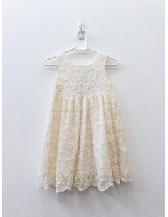 vestido blanco con encaje