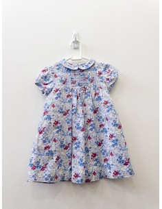 vestido flores azules y concho de vino