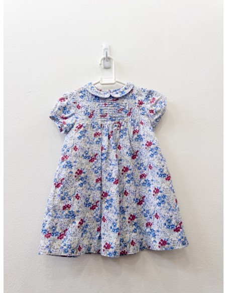 vestido flores azules y concho de vino