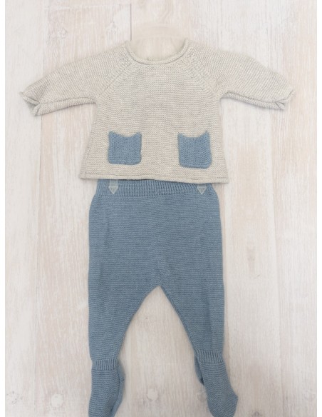 set pantalon celeste y top gris