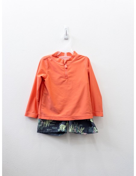 set pantalon de bano dibujos verdes con camisa naranja