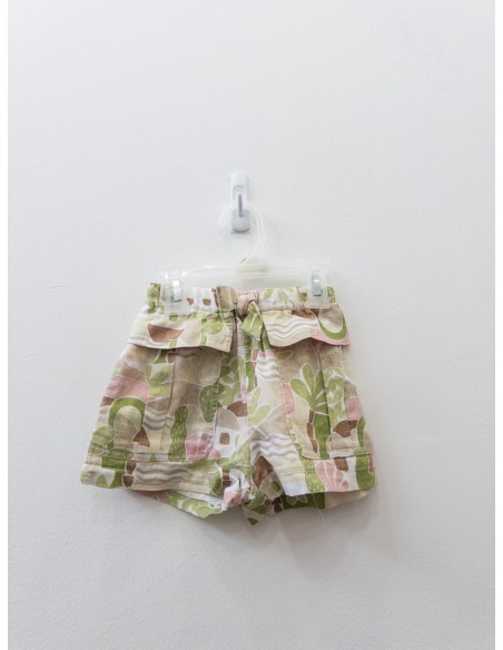 short verde con rosado