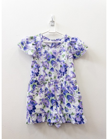 romper blanco con flores moradas