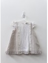 vestido beige con centro blanco