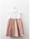 vestido falda rosada y pecho blanco