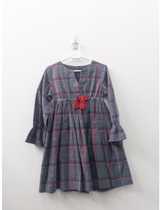 vestido gris cuadros rojos amarillos
