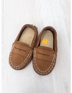 mocasines cafes