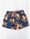 pantalon de bano azul con pulpos naranja