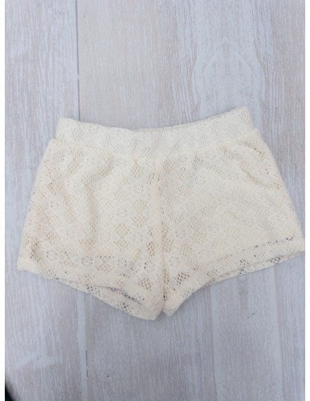 short encaje beige