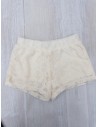 short encaje beige