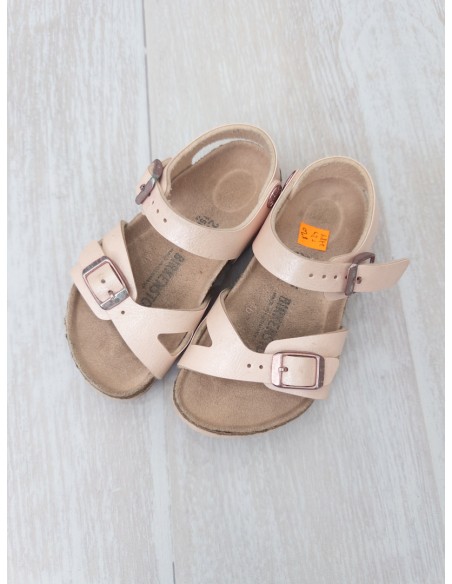 sandalias rosadas