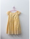 vestido amarillo con flores blancas