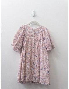 vestido blanco con dibujos azules